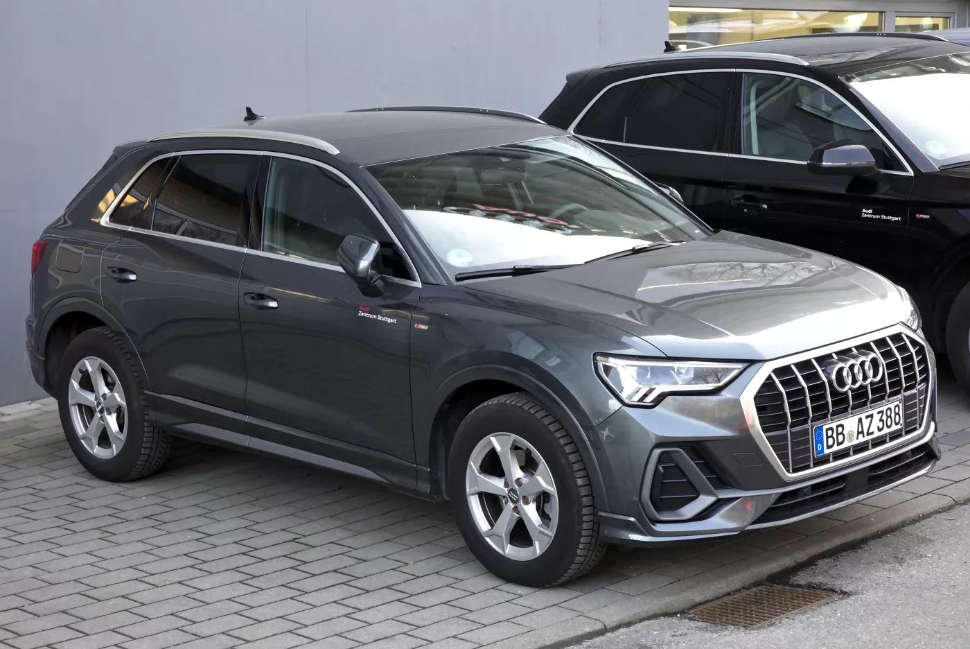 Audi Q3 – Audi subcompact luxury crossover suv