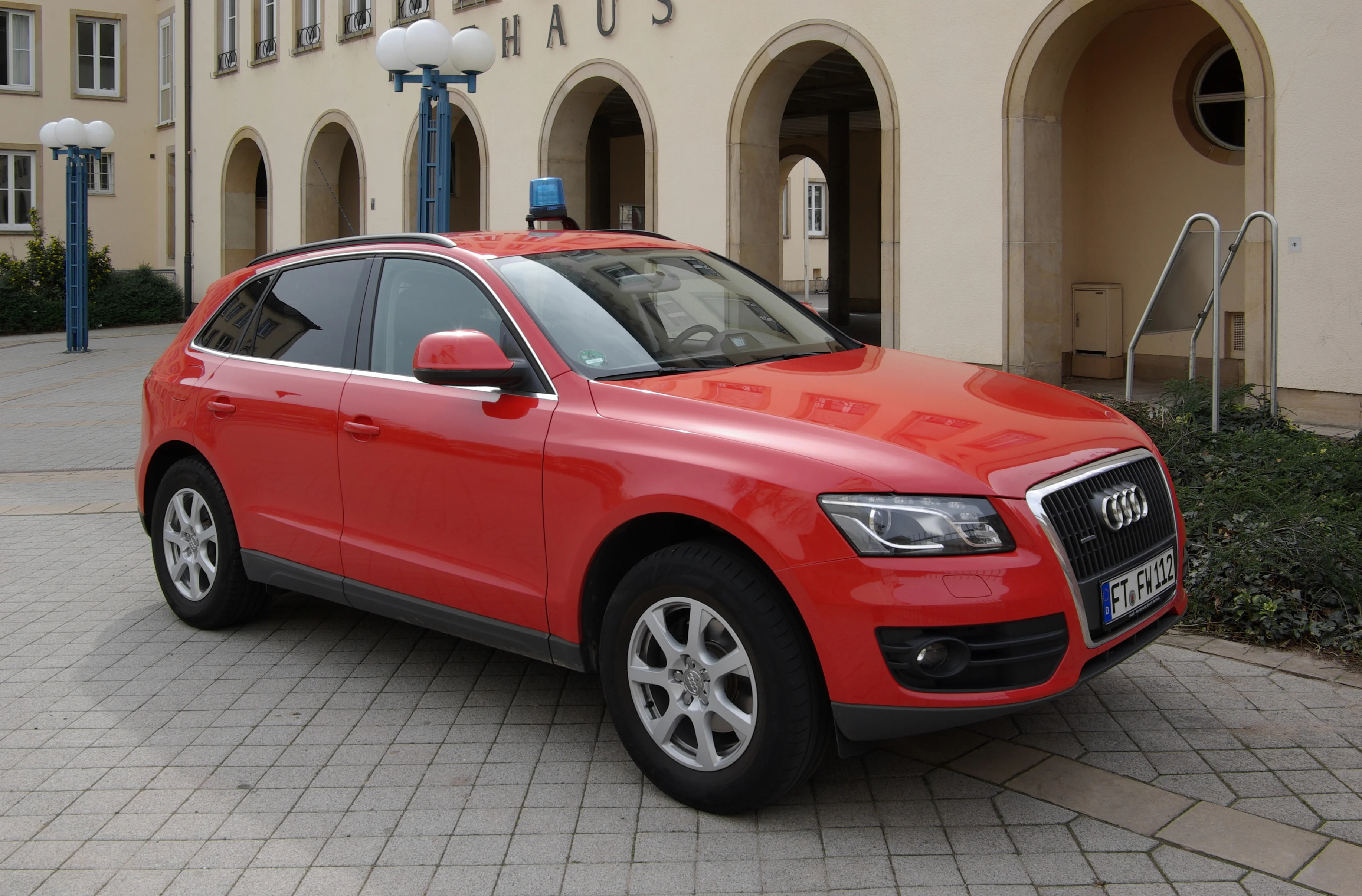 Audi Q5 – Audi compact luxury crossover suv
