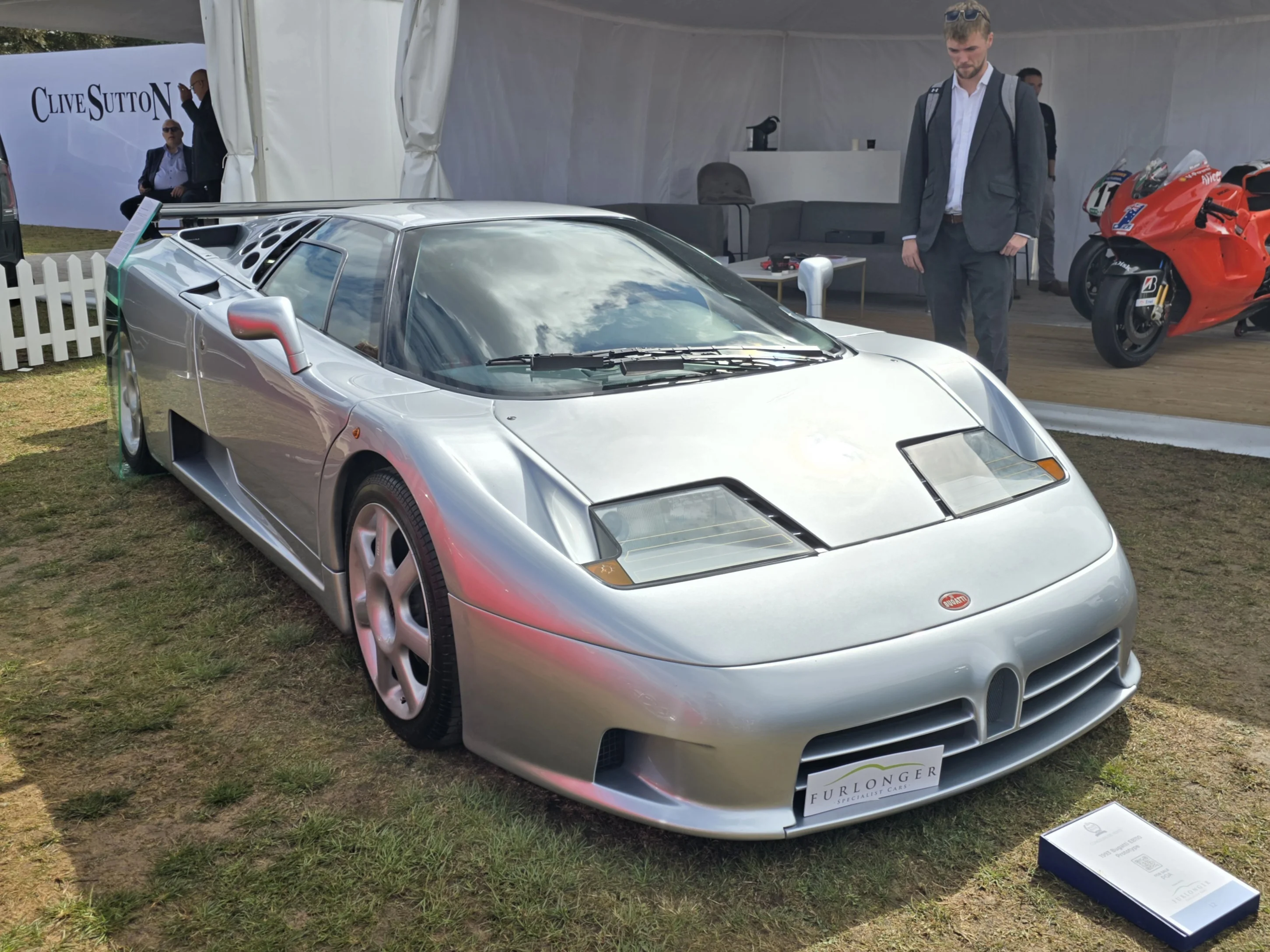 Bugatti EB 110 – Bugatti sports car
