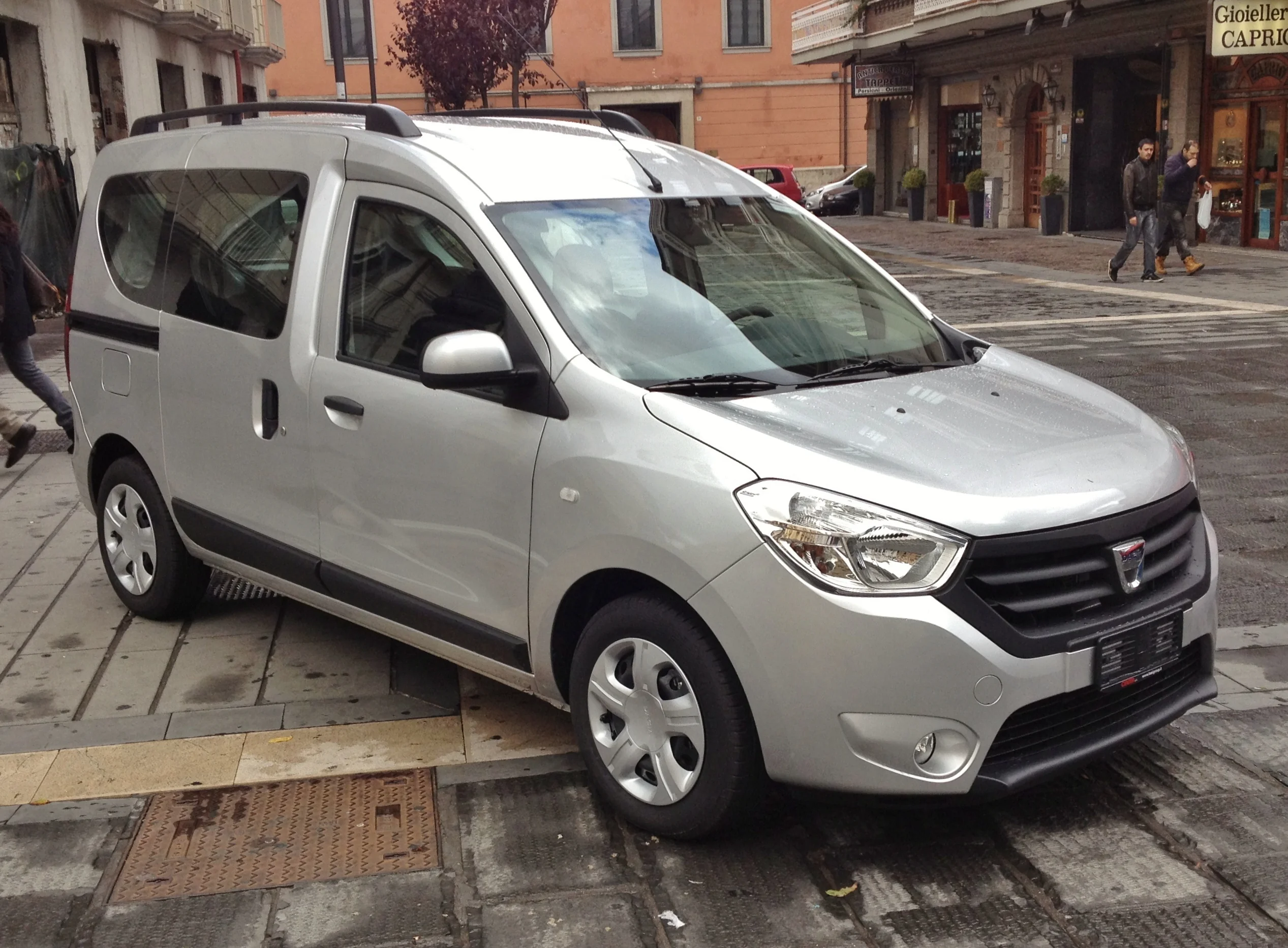 Dacia Dokker – Dacia leisure activity vehicle panel van subcompact coupé utility
