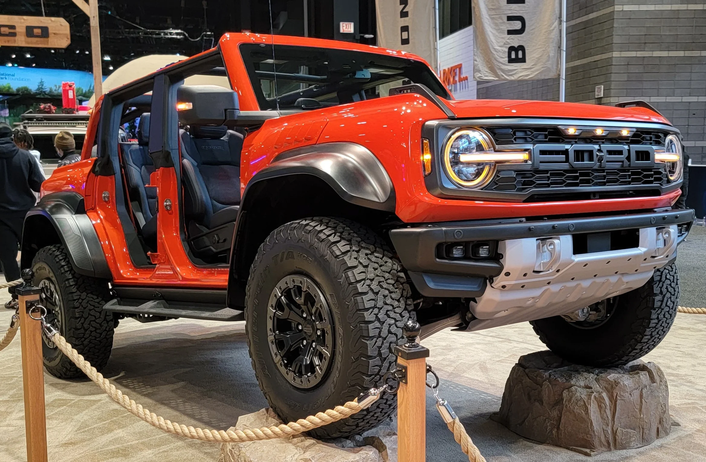 Ford Bronco – Ford compact suv full-size suv mid-size suv