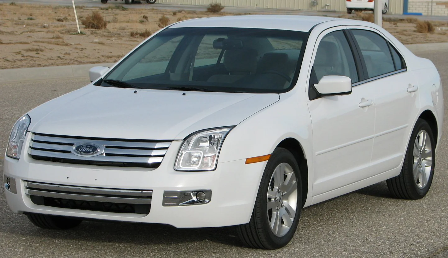 Ford Fusion (Americas) – Ford mid-size car