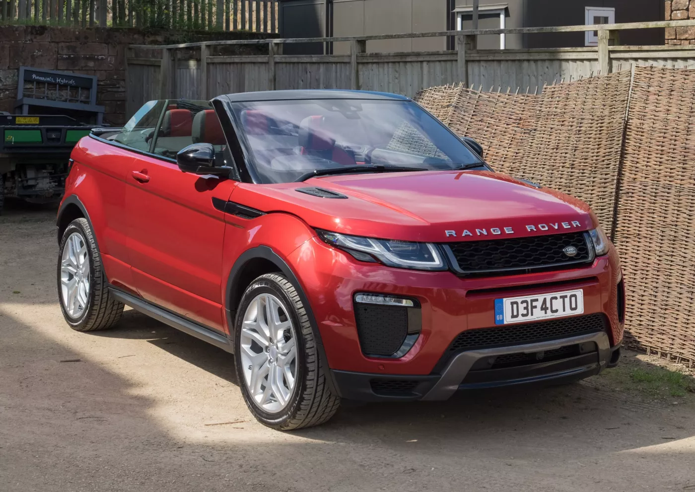 Range Rover Evoque – Land Rover subcompact luxury crossover suv