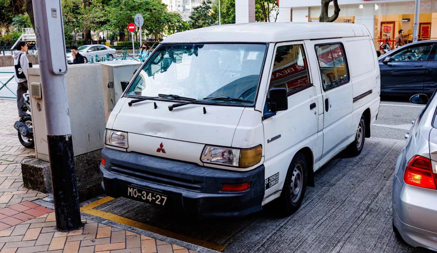 Mitsubishi Delica – Mitsubishi pickup truck/light commercial vehicle minivan kei car