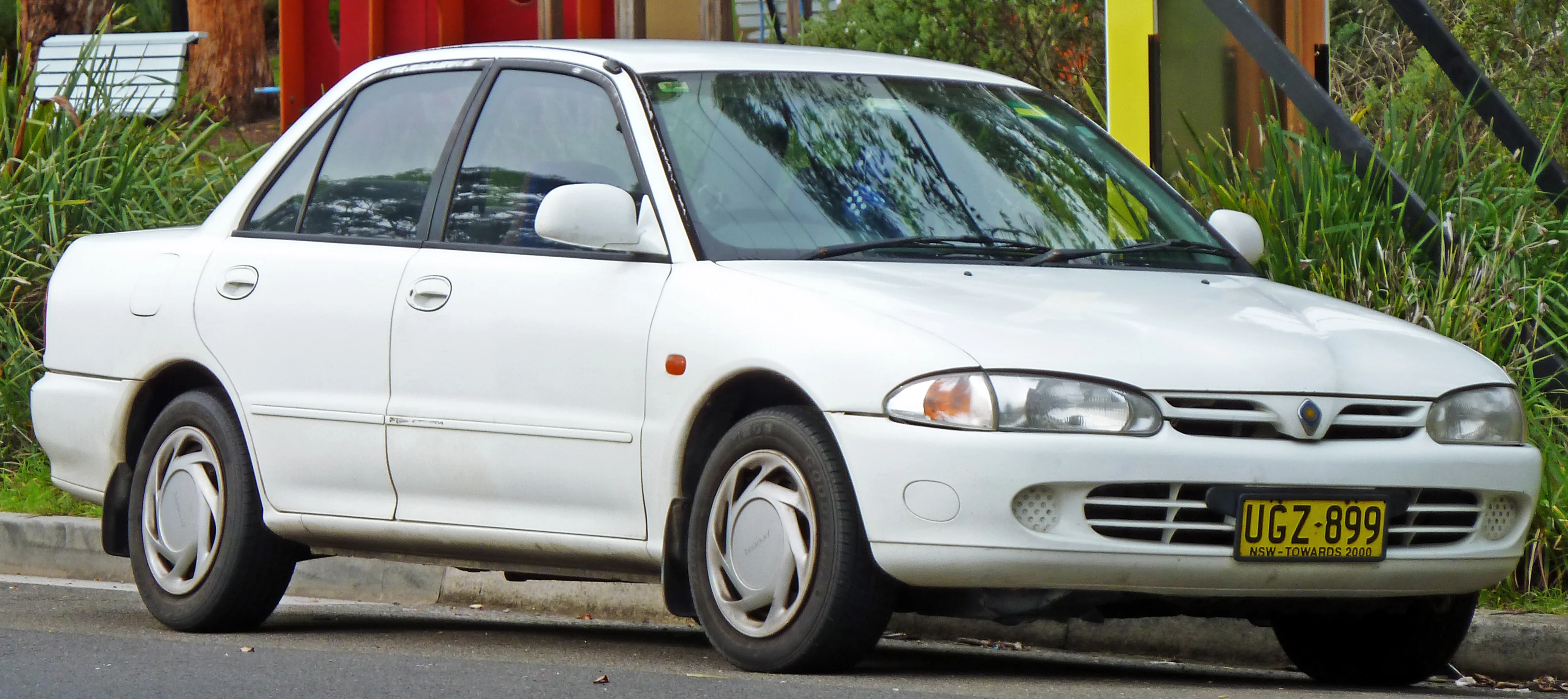 Proton Wira – Proton compact car / c-segment