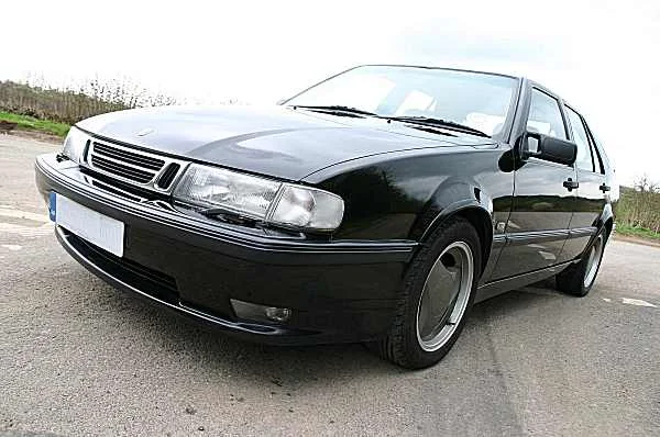 Saab 9000 – Saab executive car