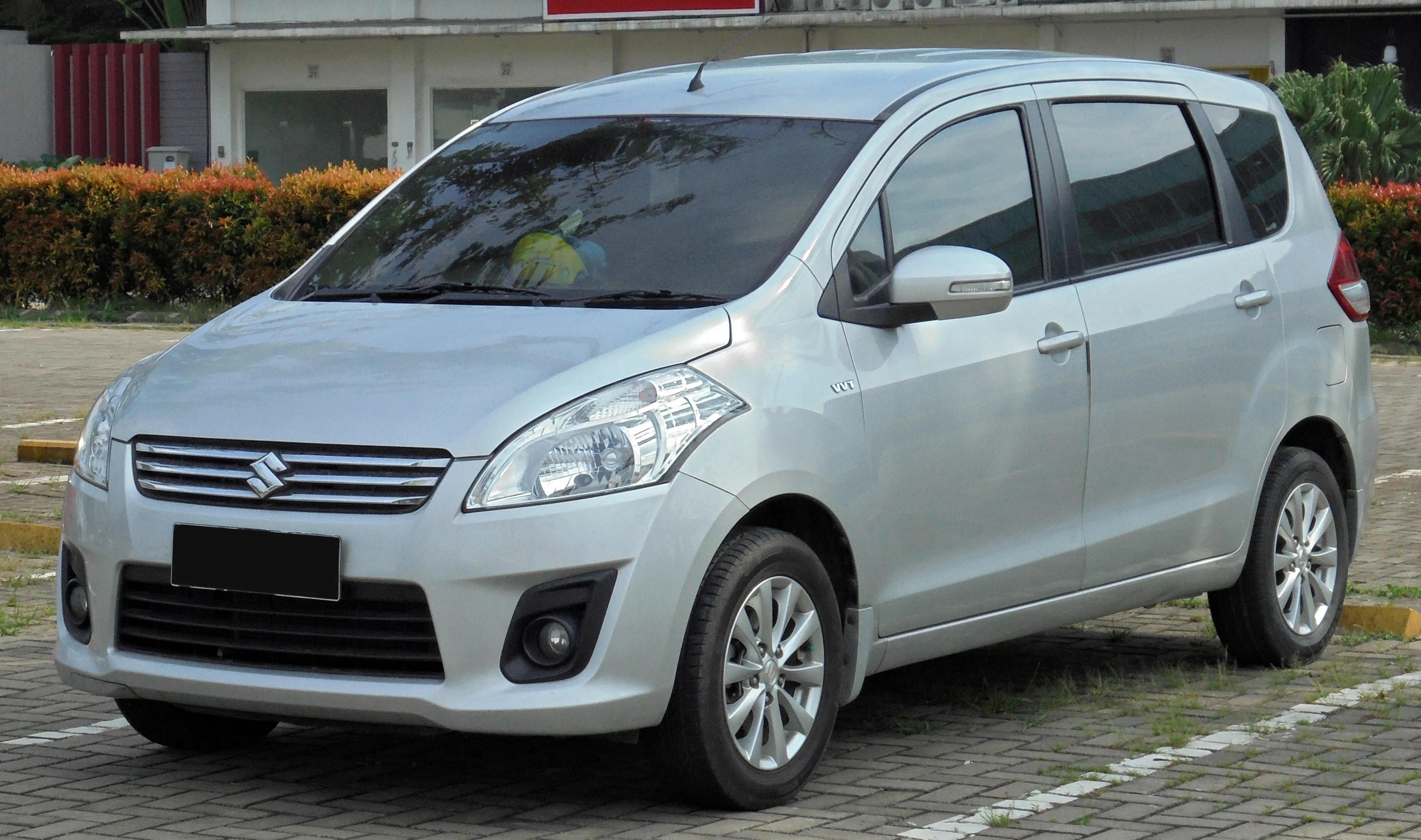Suzuki Ertiga – Suzuki unbulleted list