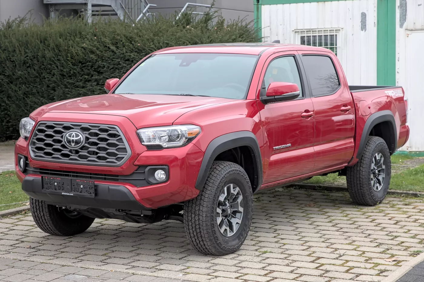 Toyota Tacoma – Toyota unbulleted list
