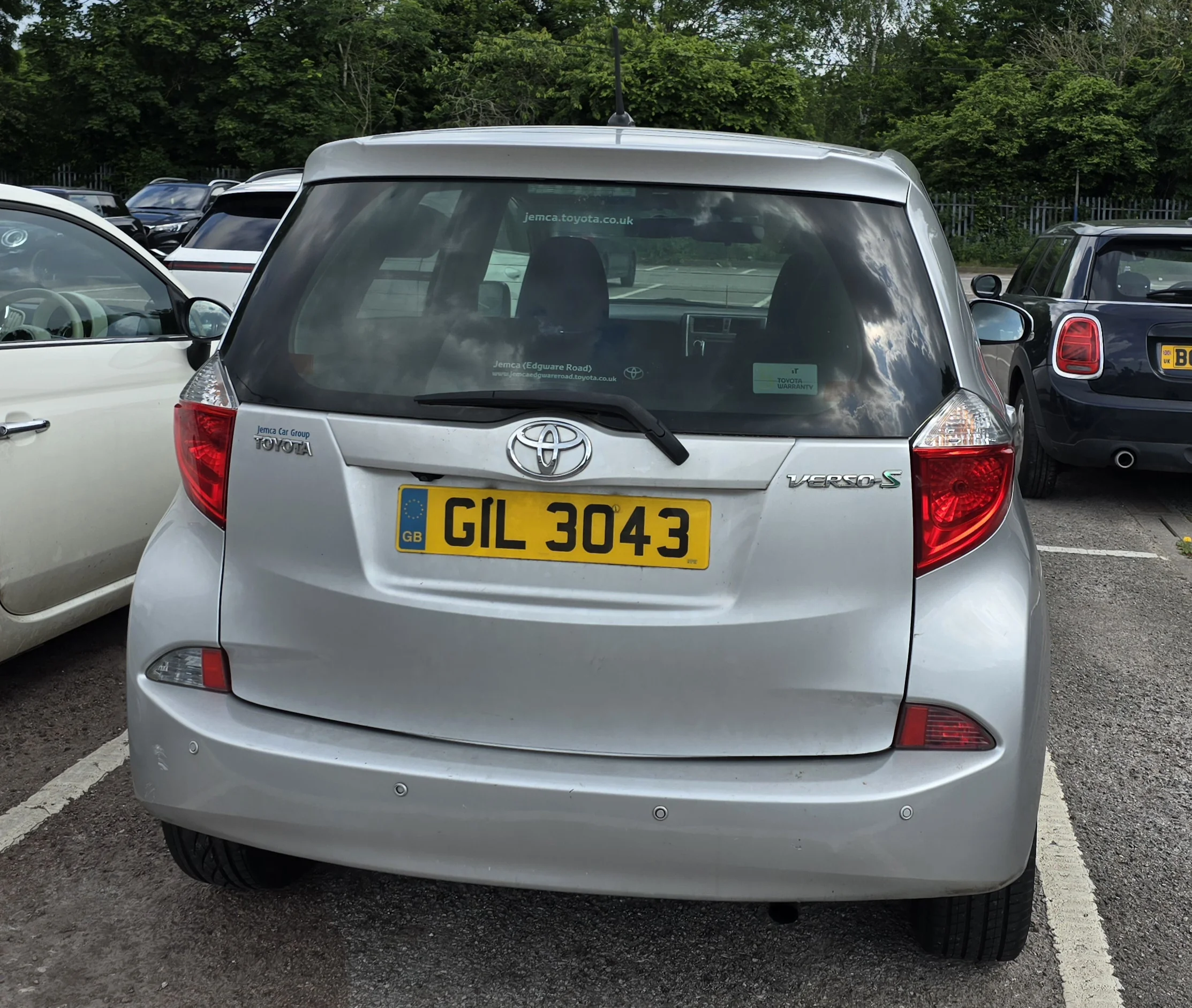 Toyota Verso – Toyota compact mpv