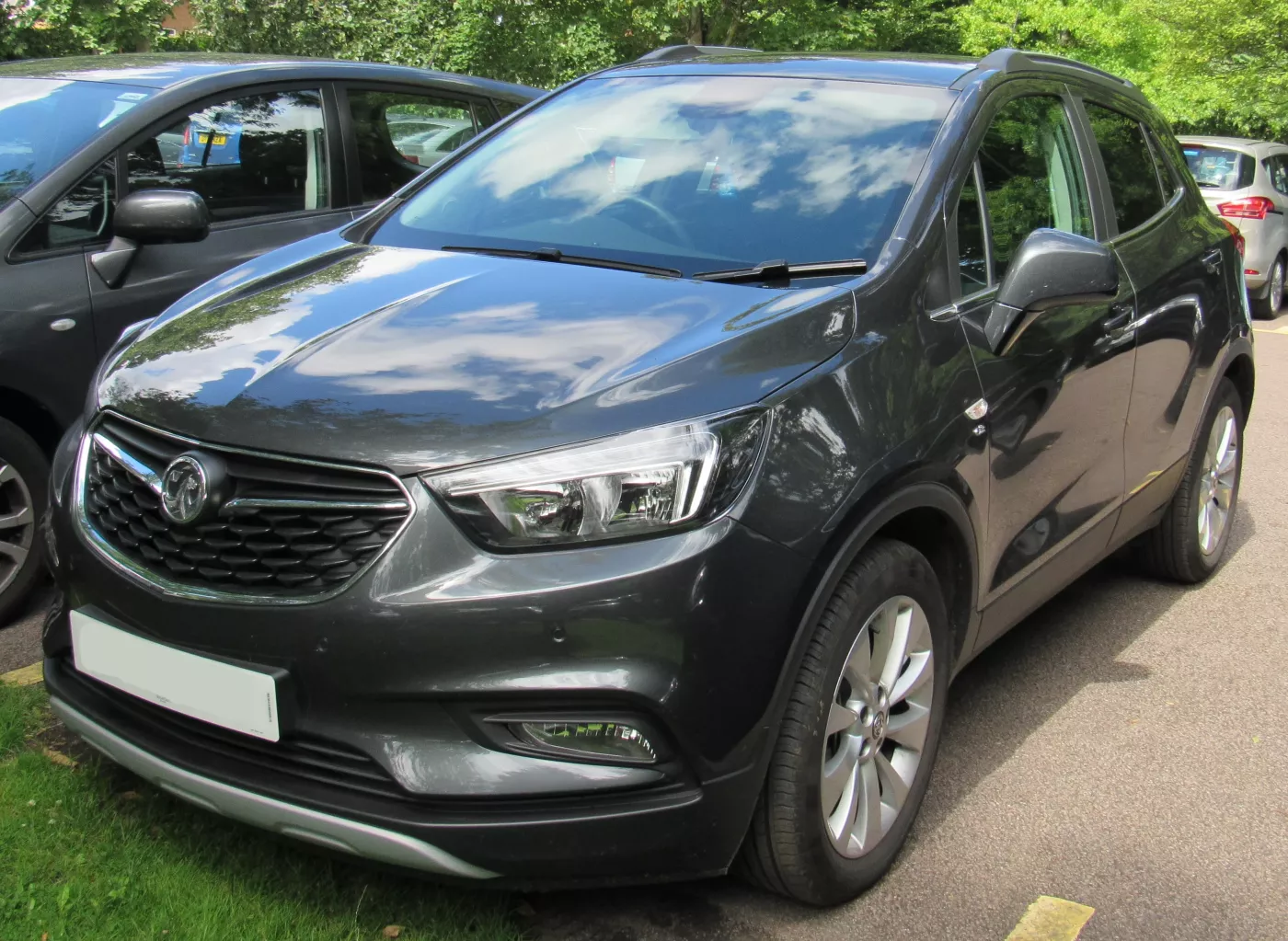 Opel Mokka – Vauxhall subcompact crossover suv
