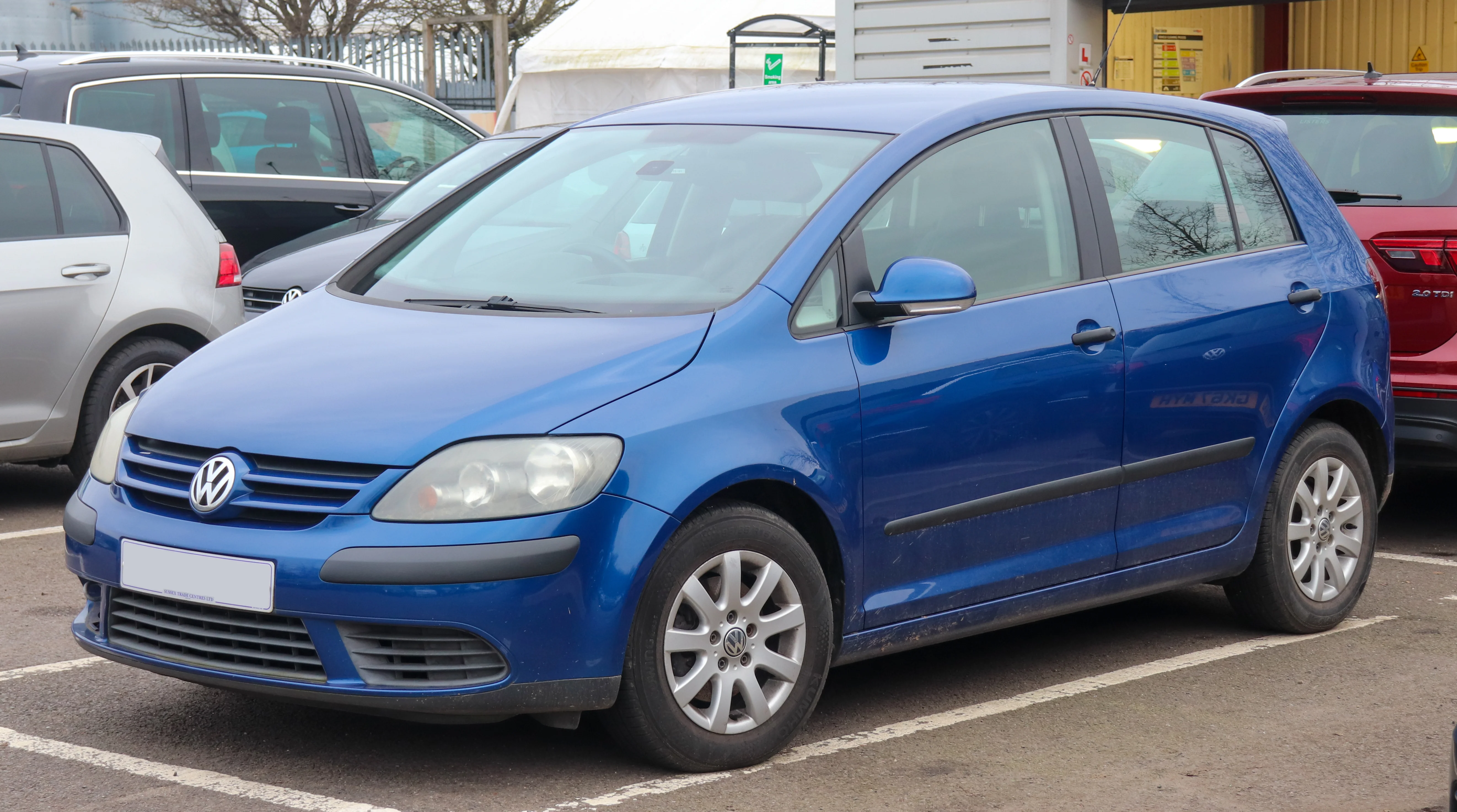 Volkswagen Golf Plus car